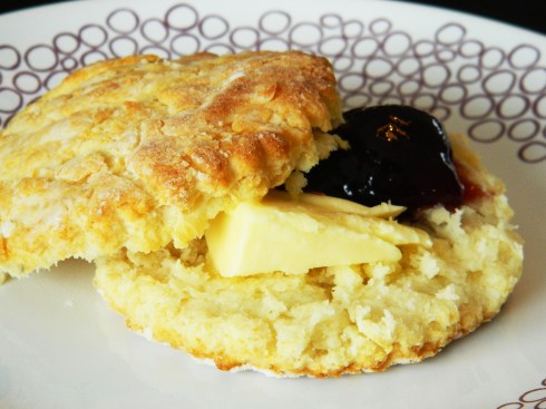 Buttermilk Tea Biscuits | baconavecbacon.com